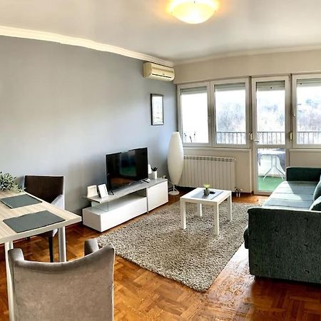 Sunkissed Apartment Belgrad Exteriör bild