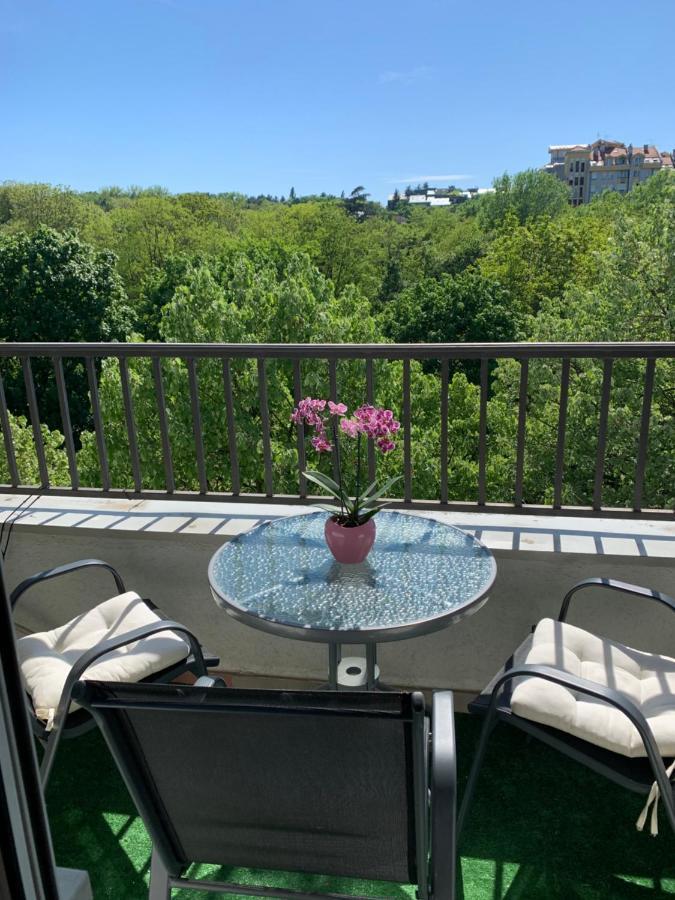 Sunkissed Apartment Belgrad Exteriör bild